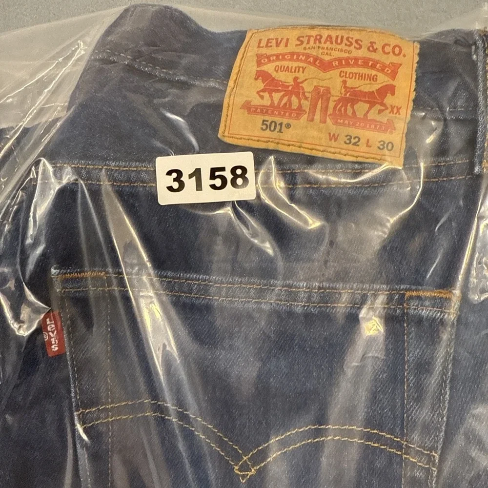 JEANS Levis 501‎ XX Men32X30  Button Fly Dark Blue Denim MENS  SEE PICS